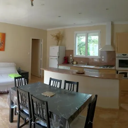 Spacieux A - Vue Sur Piscine - 90m² Béziers