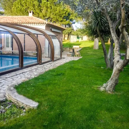 Spacieux A - Vue Sur Piscine - 90m² Apartmán *